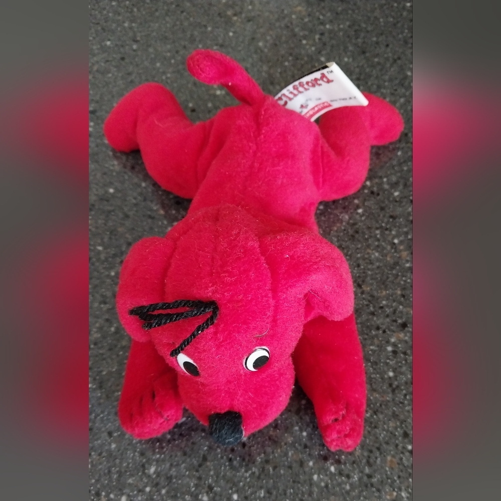 Vintage 1997 Clifford The Big Red Dog Plush Sruffed Animal ( 7 Inches Long)